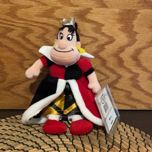 Original NWT Disney Alice in Wonderland beanie plush set of 3 - Picture 2 of 10